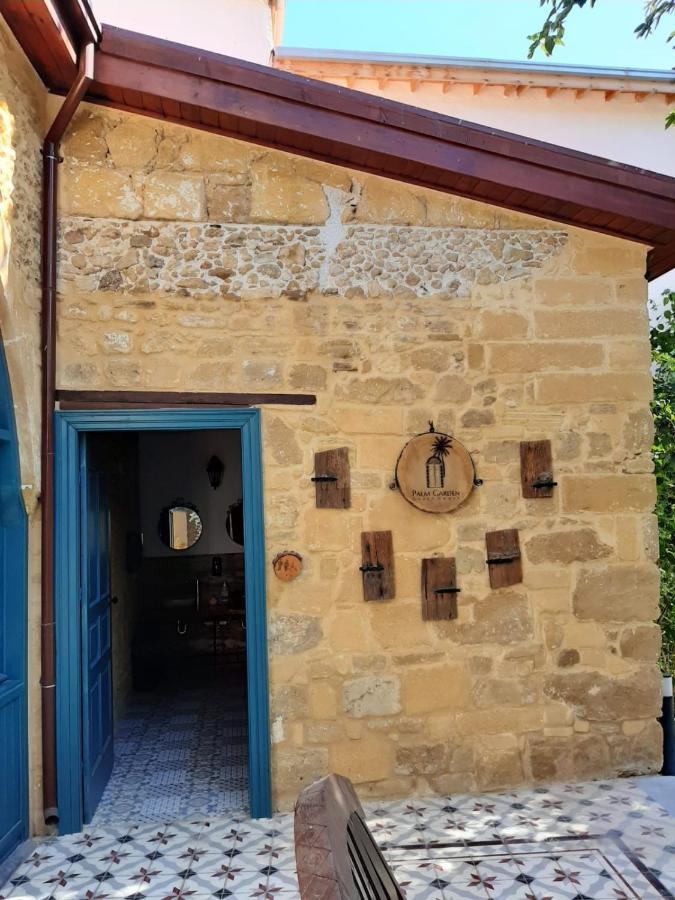 Palm Garden Guest House Nicosia Esterno foto