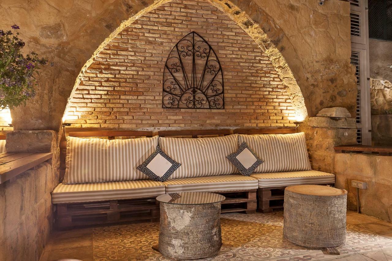 Palm Garden Guest House Nicosia Esterno foto